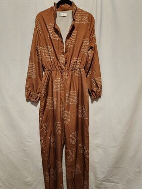 Brown Long-Sleeve Script-Print Jumpsuit Dress with Elastic Waist